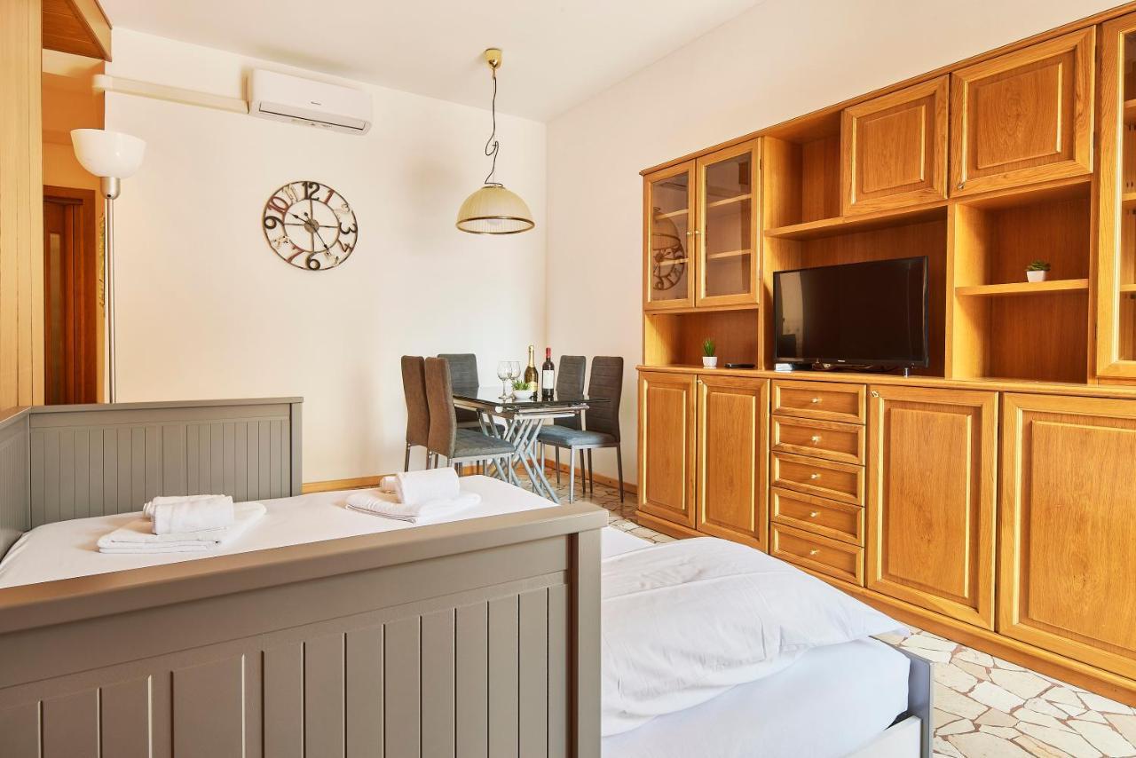 Ferienwohnung L'Antico Casolare - Vicino M3 E Fondazione Prada Mailand Exterior foto
